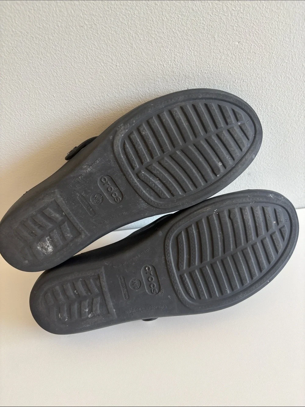 Crocs Black Comfort Wedge Slide Sandals Women’s 9